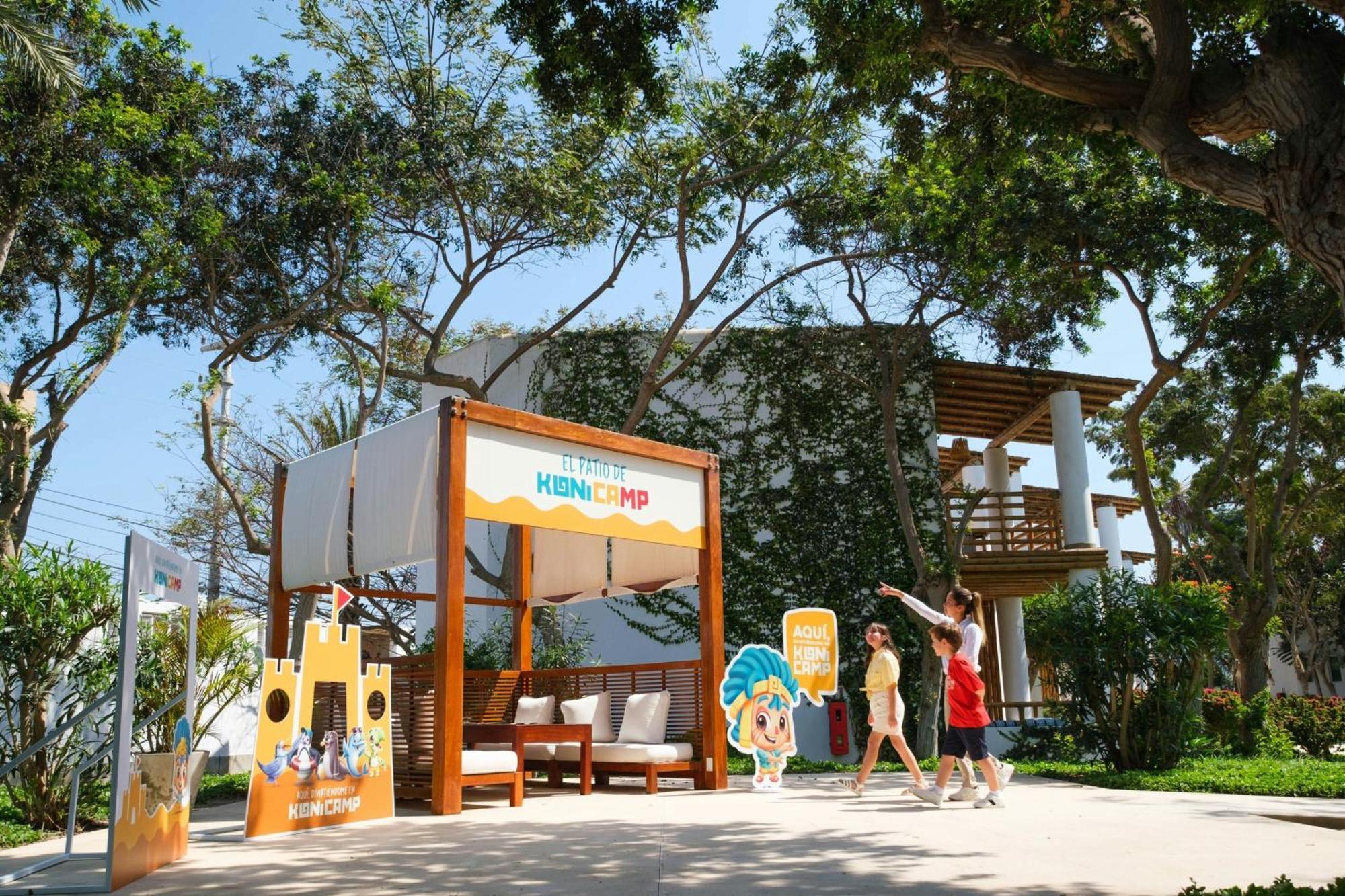 ホテル パラカス ア ラグジュアリー コレクション リゾート パラカス エクステリア 写真 The K-POP booth at the 2008 Asian Games Village